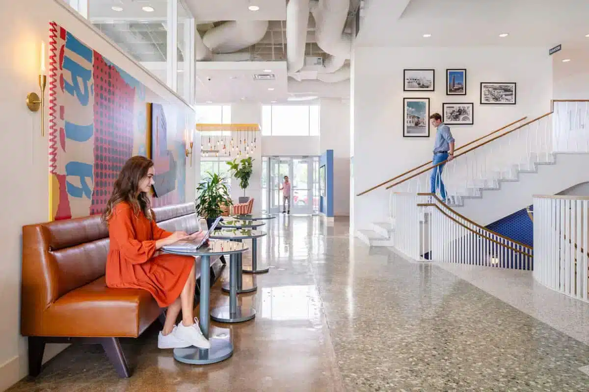Lakewood Entrance Resized 1.jpg - Caddo Office Reimagined